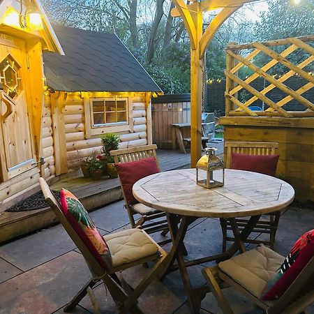 Hotel Stamford Meadows Glamping With Private Hot Tubs Esterno foto