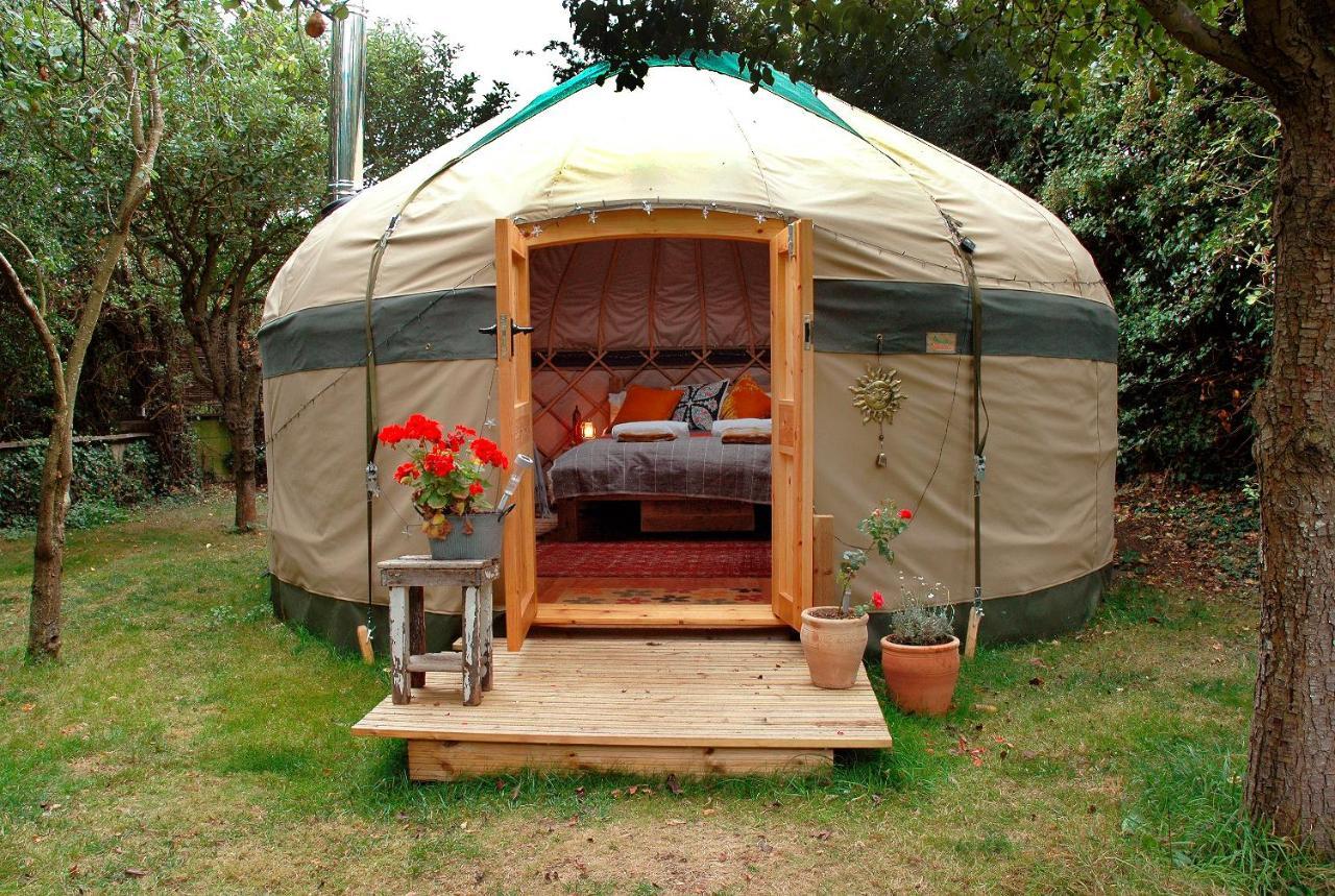 Hotel Stamford Meadows Glamping With Private Hot Tubs Esterno foto
