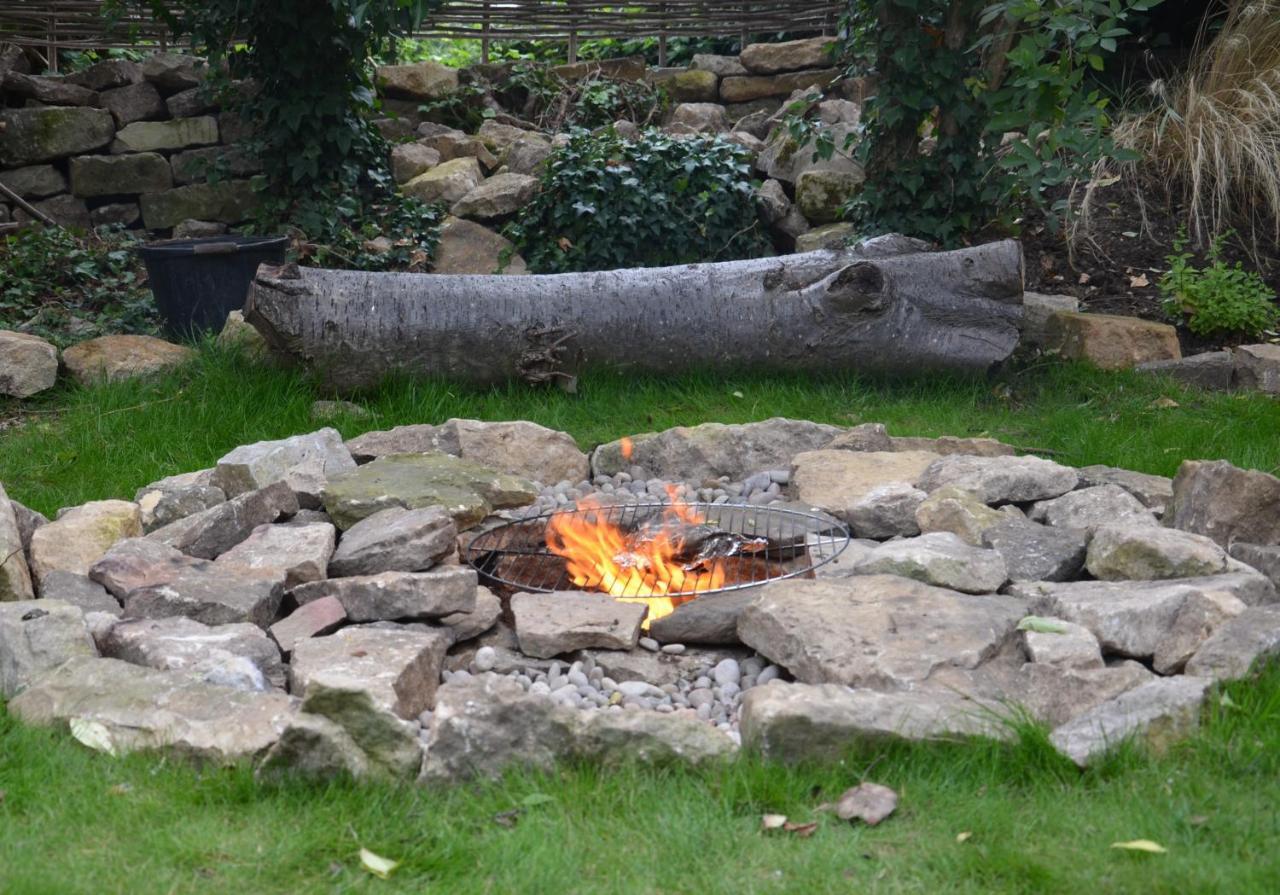 Hotel Stamford Meadows Glamping With Private Hot Tubs Esterno foto