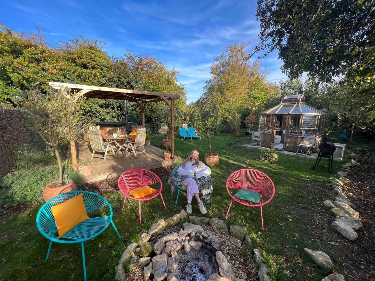 Hotel Stamford Meadows Glamping With Private Hot Tubs Esterno foto