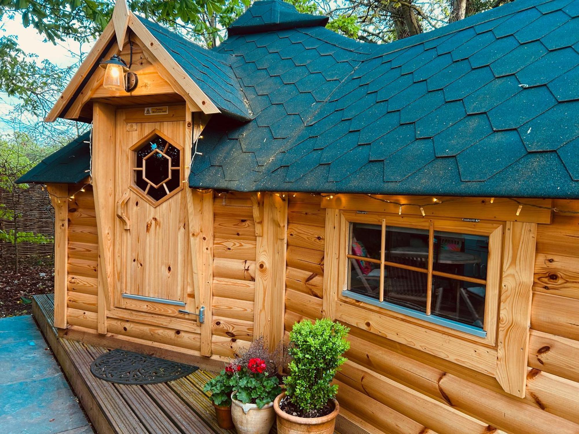 Hotel Stamford Meadows Glamping With Private Hot Tubs Esterno foto